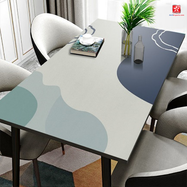Venta al por mayor Ropa de mesa Mesas Tapetes de cuero de PU Impermeable A prueba de aceite Resistente al calor Limpiar con un paño Fácil de limpiar para decoración de mesa de comedor de cocina