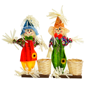 Lindas estacas de espantapájaros de Halloween